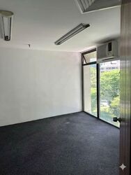 Orchard Plaza (D9), Office #558134001